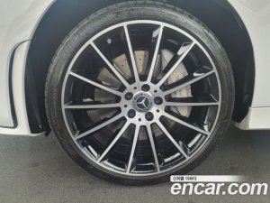 Mercedes-Benz CLS-Class CLS450 4MATIC AMG Line 2020 года из Южной Кореи
