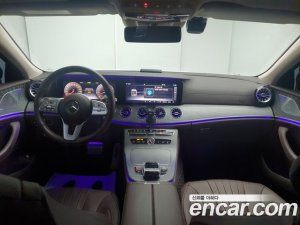 Mercedes-Benz CLS-Class CLS450 4MATIC AMG Line 2020 года из Южной Кореи