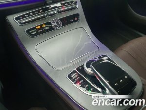 Mercedes-Benz CLS-Class CLS450 4MATIC AMG Line 2020 года из Южной Кореи