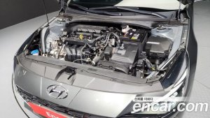 Hyundai AVANTE 1.6 2021 года из Южной Кореи