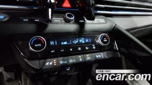 Hyundai AVANTE 1.6 2021 года из Южной Кореи