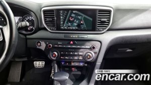 Kia Sportage Дизель 1.6 2WD 2022 года из Южной Кореи