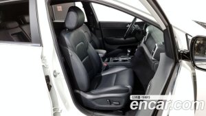 Kia Sportage Дизель 1.6 2WD 2022 года из Южной Кореи