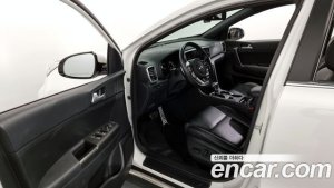 Kia Sportage Дизель 1.6 2WD 2022 года из Южной Кореи