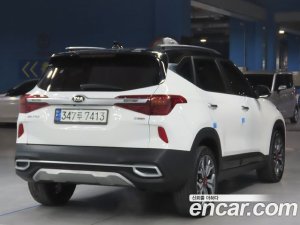 Kia Seltos Бензин 1.6 Turbo 2WD 2022 года из Южной Кореи