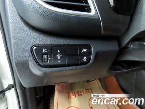 Kia Seltos Бензин 1.6 Turbo 2WD 2022 года из Южной Кореи