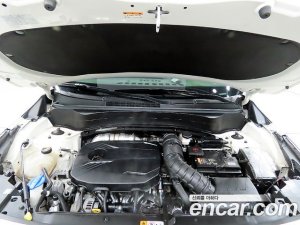 Kia Seltos Бензин 1.6 Turbo 2WD 2022 года из Южной Кореи