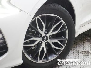 Kia K5 2.0 2020 года из Южной Кореи