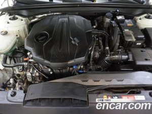 Kia K5 2.0 2020 года из Южной Кореи