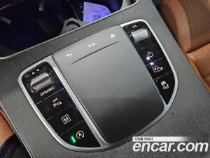 Mercedes-Benz GLC-Class GLC300 4MATIC Premium Coupe 2020 года из Южной Кореи