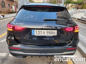 Mercedes-Benz GLA-Class GLA250 4MATIC 2021 года из Южной Кореи