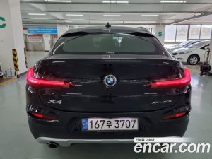 BMW X4 xDrive20i xLine 2021 года из Южной Кореи
