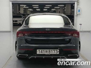 Kia K5 2020 года из Южной Кореи