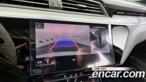 Audi e-tron 55 4WD 2020 года из Южной Кореи