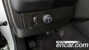 ChevroletGMDaewoo Colorado 3.6 Extreme 2WD 2020 года из Южной Кореи