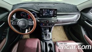 Kia Seltos Бензин 1.6 Turbo 2WD 2020 года из Южной Кореи