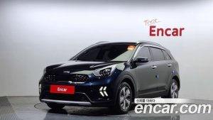 Kia Niro 1.6 HEV 2020 года из Южной Кореи