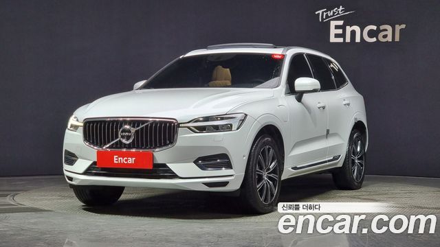 Volvo XC60 T8 Inscription 2021 года из Кореи