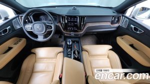 Volvo XC60 T8 Inscription 2021 года из Южной Кореи
