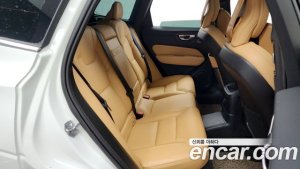 Volvo XC60 T8 Inscription 2021 года из Южной Кореи