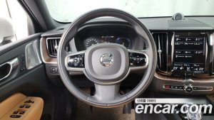 Volvo XC60 T8 Inscription 2021 года из Южной Кореи
