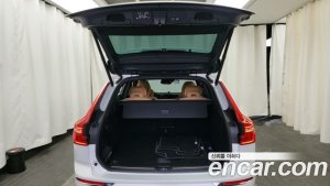 Volvo XC60 T8 Inscription 2021 года из Южной Кореи