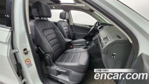 Volkswagen Tiguan 2.0 TDI Prestige 2020 года из Южной Кореи
