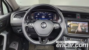 Volkswagen Tiguan 2.0 TDI Prestige 2020 года из Южной Кореи
