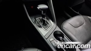 Kia Niro 1.6 HEV 2020 года из Южной Кореи
