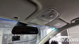 Kia Niro 1.6 HEV 2020 года из Южной Кореи