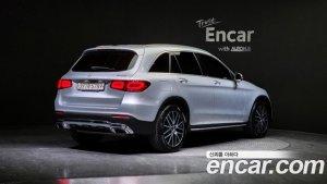 Mercedes-Benz GLC-Class GLC300 4MATIC 2020 года из Южной Кореи