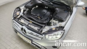 Mercedes-Benz GLC-Class GLC300 4MATIC 2020 года из Южной Кореи