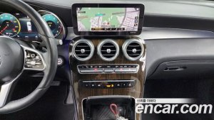 Mercedes-Benz GLC-Class GLC300 4MATIC 2020 года из Южной Кореи