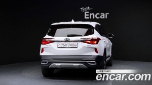 Kia Seltos Бензин 1.6 Turbo 2WD 2020 года из Южной Кореи