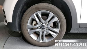 Kia Seltos Бензин 1.6 Turbo 2WD 2020 года из Южной Кореи