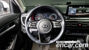 Kia Seltos Бензин 1.6 Turbo 2WD 2020 года из Южной Кореи