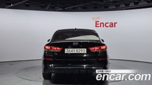 Kia K5 2.0 2020 года из Южной Кореи