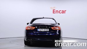 Maserati Quattroporte 3.0 V6 GranLusso 2020 года из Южной Кореи