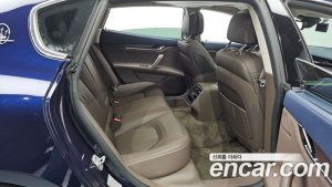 Maserati Quattroporte 3.0 V6 GranLusso 2020 года из Южной Кореи