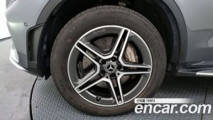 Mercedes-Benz GLC-Class GLC300e 4MATIC Coupe 2020 года из Южной Кореи