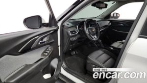 ChevroletGMDaewoo Trailblazer 1.3 Turbo 2WD 2021 года из Южной Кореи