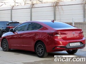 Hyundai AVANTE 1.6 2020 года из Южной Кореи
