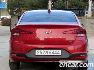 Hyundai AVANTE 1.6 2020 года из Южной Кореи