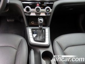 Hyundai AVANTE 1.6 2020 года из Южной Кореи