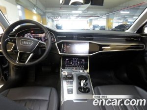Audi A6 45 TFSI 4WD 2020 года из Южной Кореи