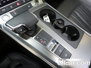 Audi A6 45 TFSI 4WD 2020 года из Южной Кореи