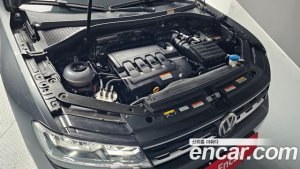 Volkswagen Tiguan 2.0 TDI Premium 2020 года из Южной Кореи