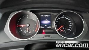 Volkswagen Tiguan 2.0 TDI Premium 2020 года из Южной Кореи