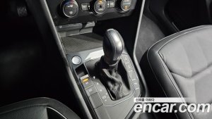Volkswagen Tiguan 2.0 TDI Premium 2020 года из Южной Кореи