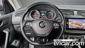 Volkswagen Tiguan 2.0 TDI Premium 2020 года из Южной Кореи